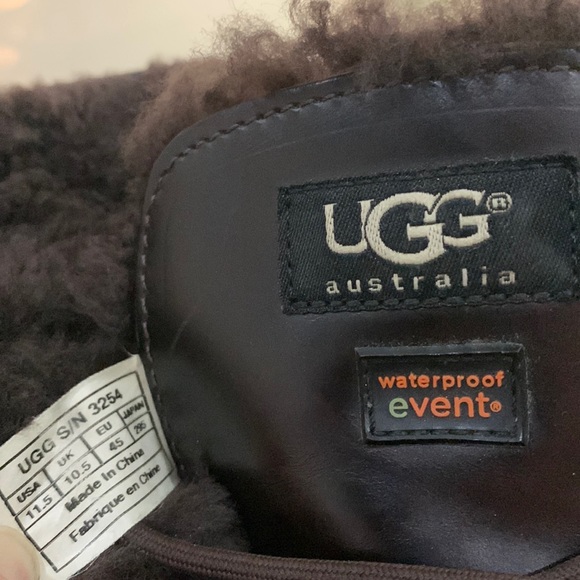 UGG ‘Butte’ Tartan Heavy-Duty WATERPROOF EVENT Plaid and Leather Boots - Picture 10 of 12